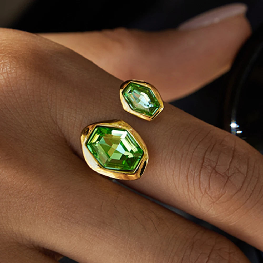 Green Zirconium Geometric Asymmetrical Open Ring