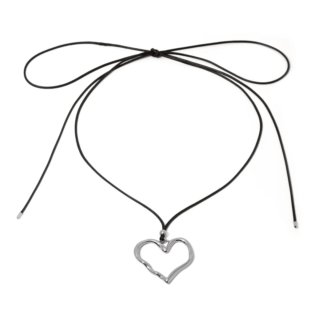 Rope Line Love Pendant Necklace