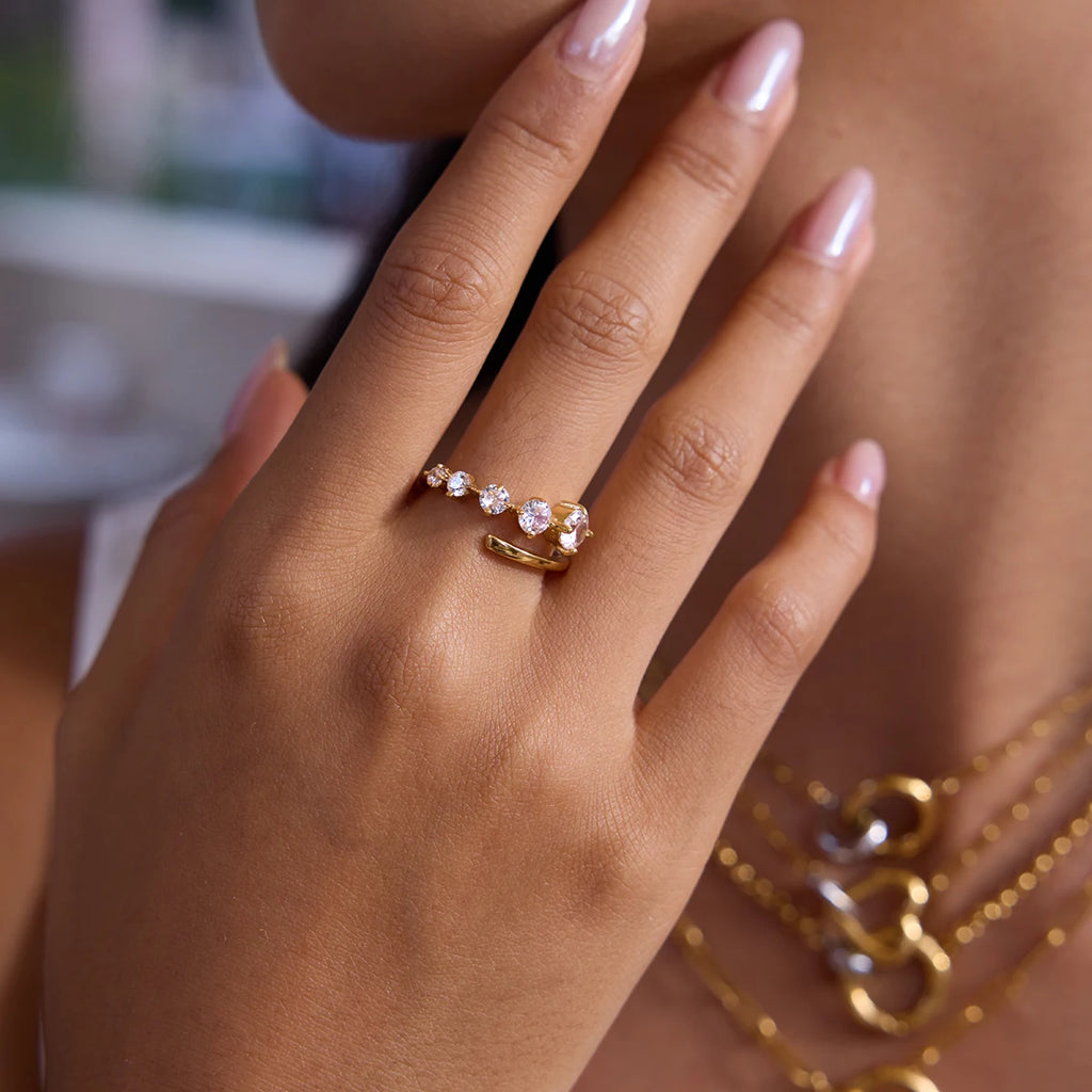 Round White Zirconia Line Rings