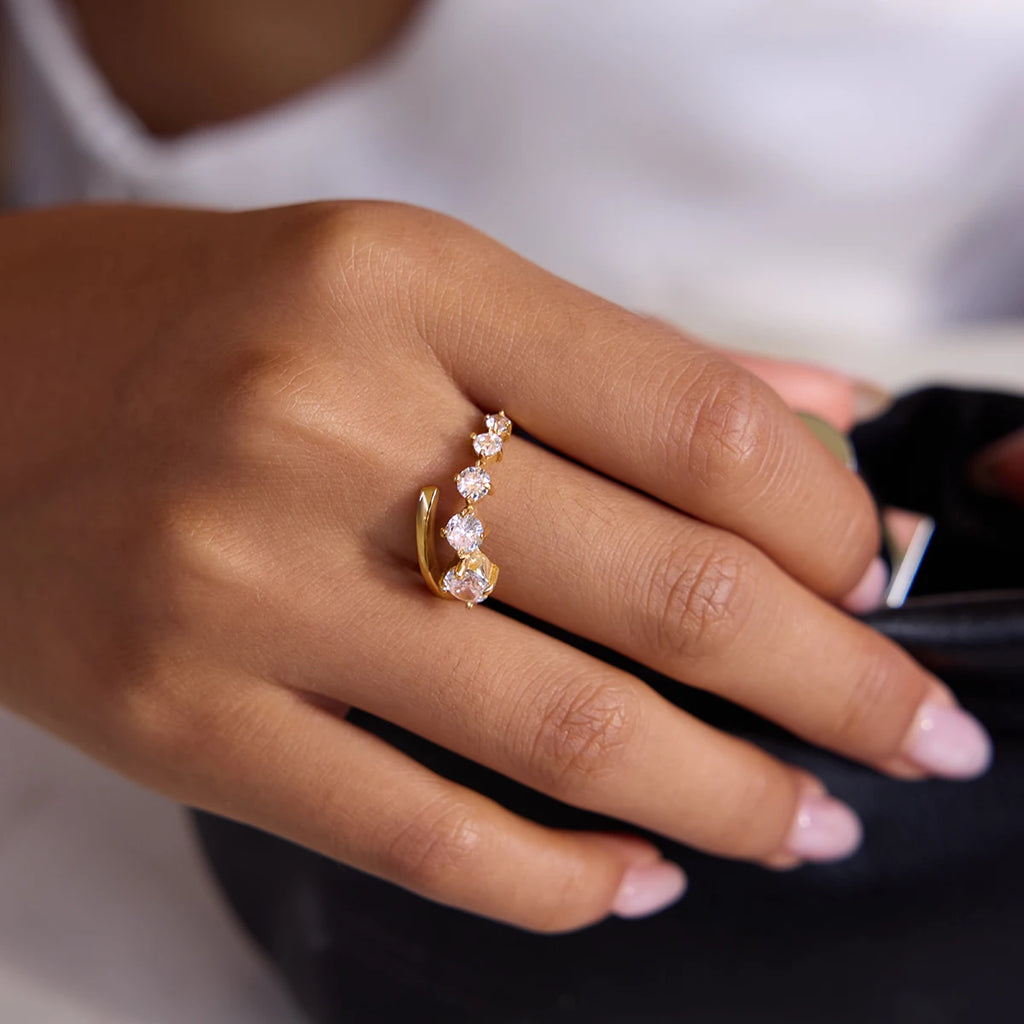 Round White Zirconia Line Rings
