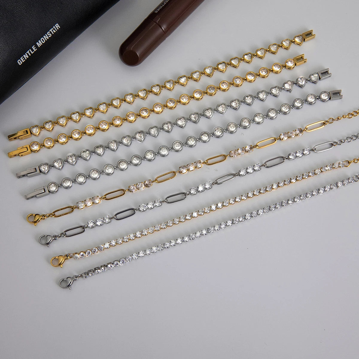 Stainless Steel Chain Bracelet with Heart-Shaped Zirconia and Gold Color Plating
