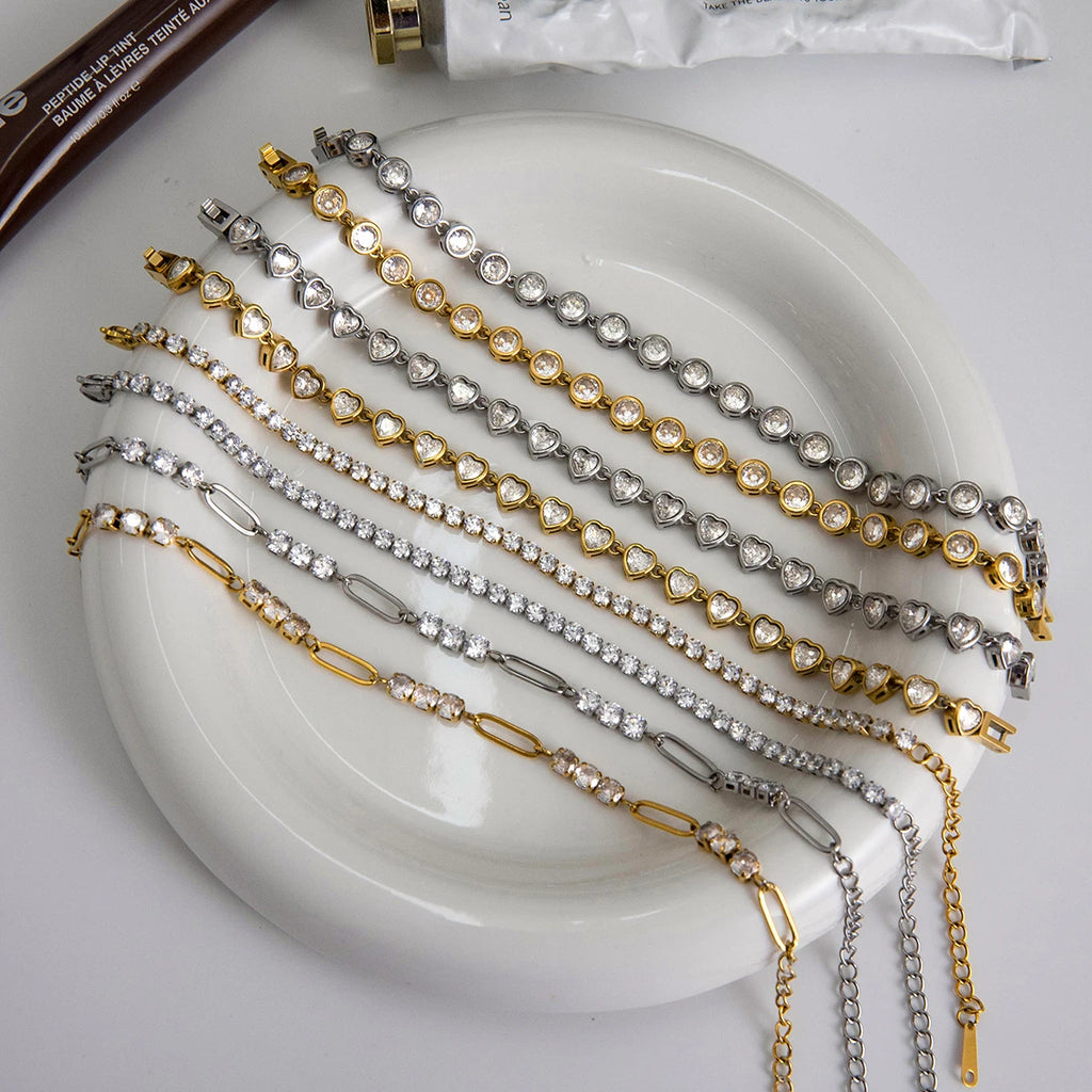 Stainless Steel Chain Bracelet with Heart-Shaped Zirconia and Gold Color Plating