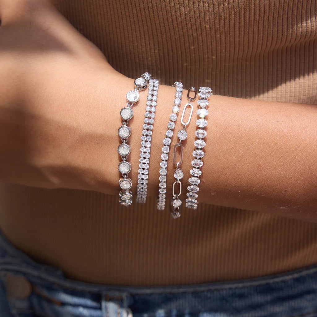 Delicate Geometric Zircon Bracelet