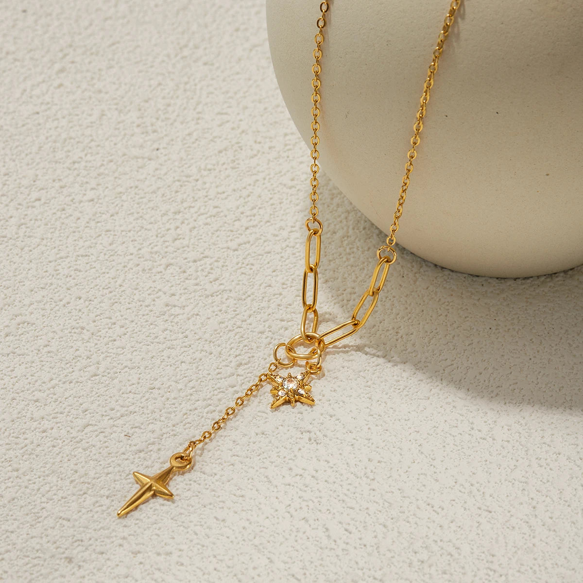 Classic Wind with White Diamonds Polished Quadrangle Pendant Necklace