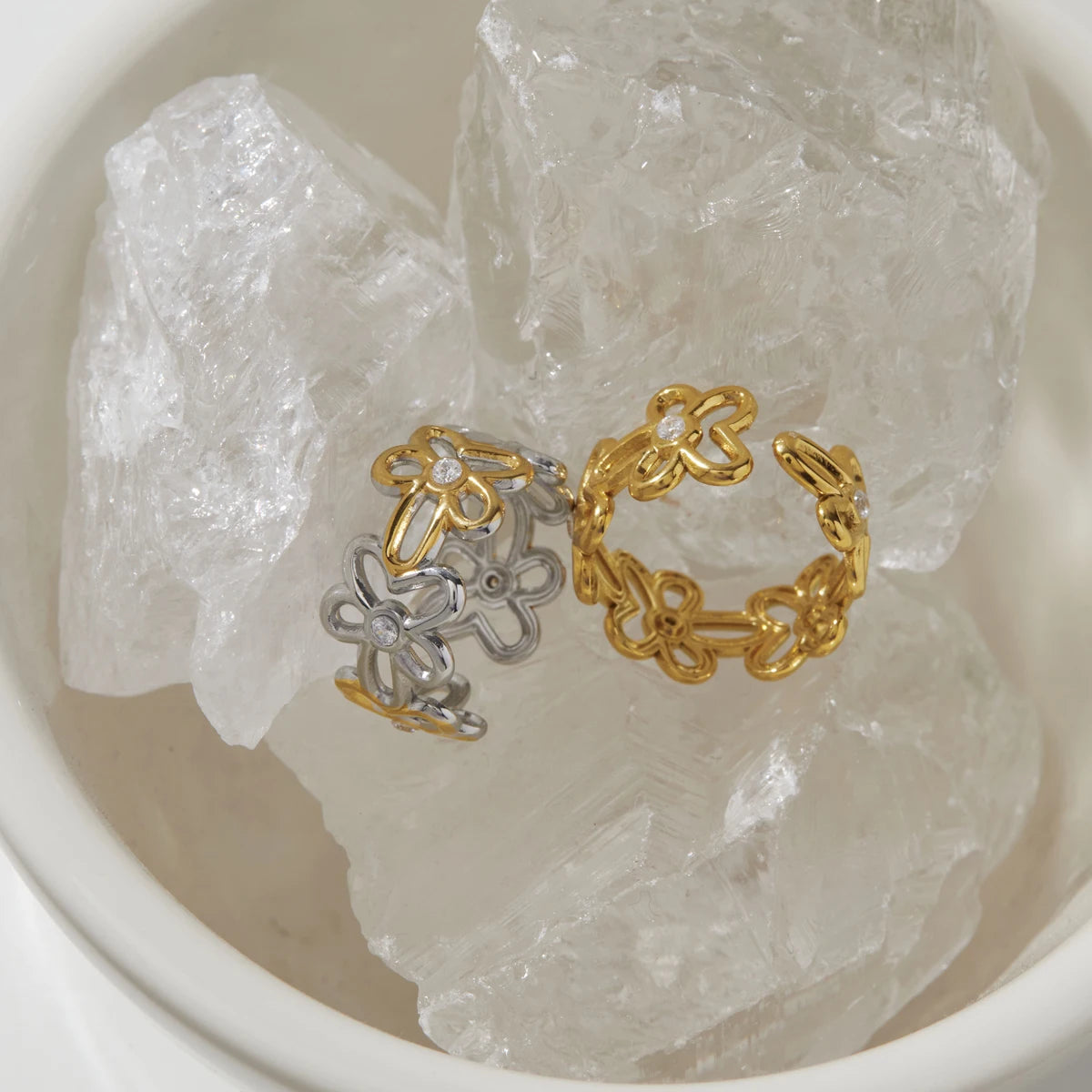 Romantic Zircon Flower Rings