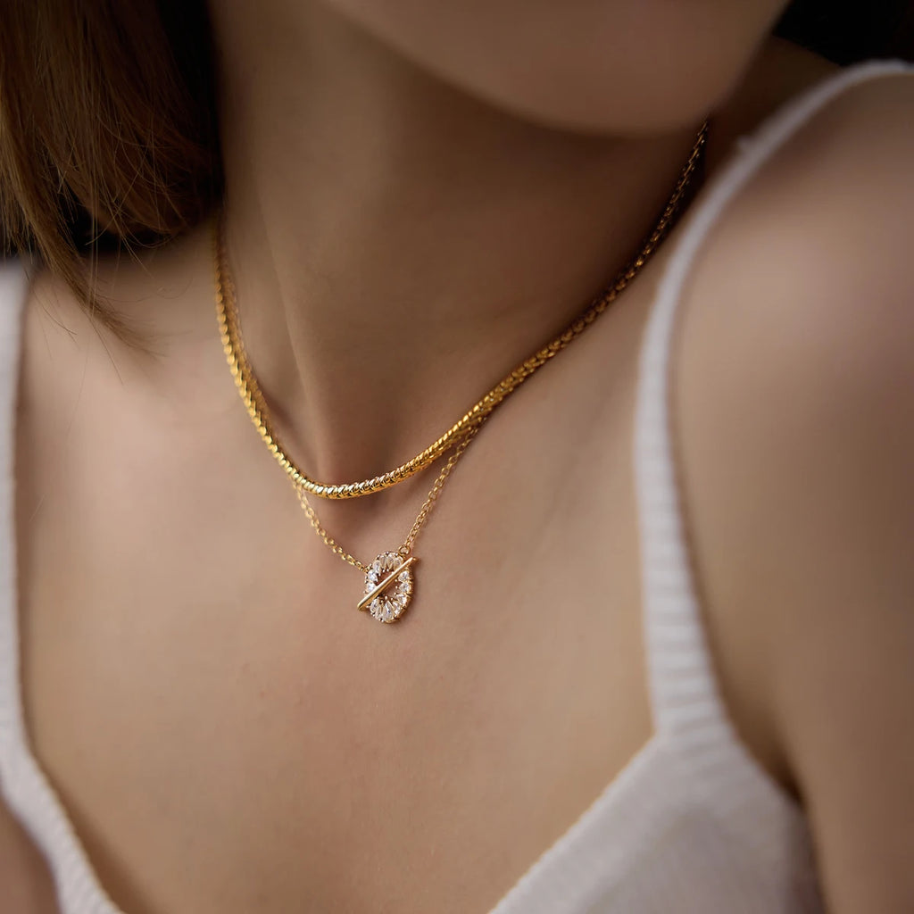 Zircon Round Pendant Drop Necklace