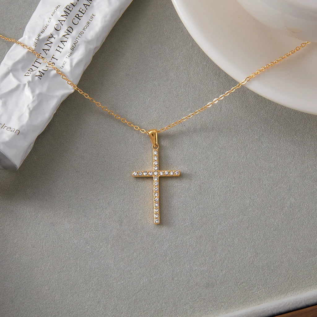 Classic Zircon Cross Pendant Necklace