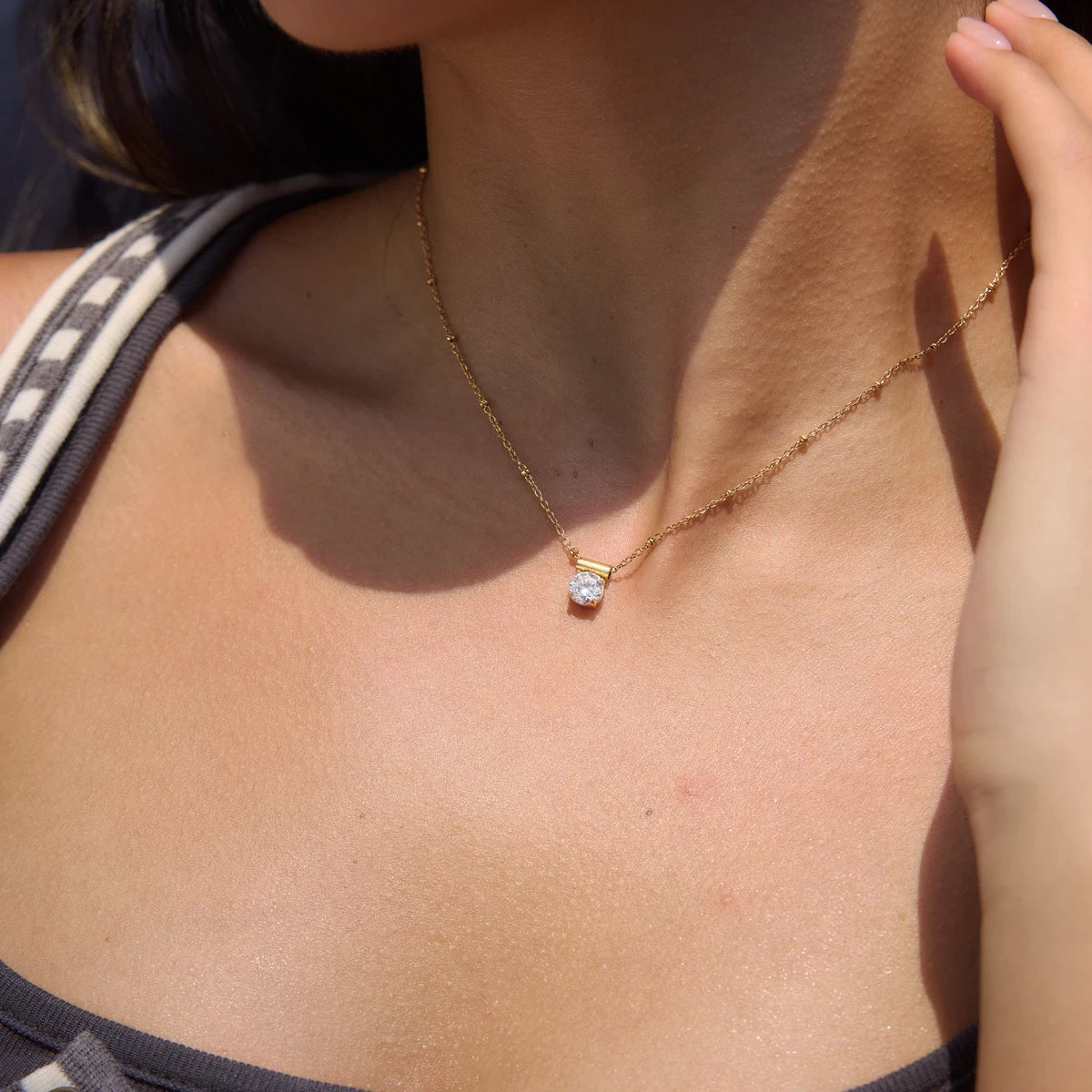Cubic Zircon Round Flower Pendant Necklace