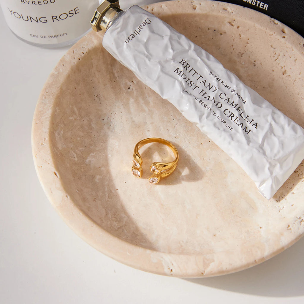 Geometric Heart Water Drop Zircon Rings