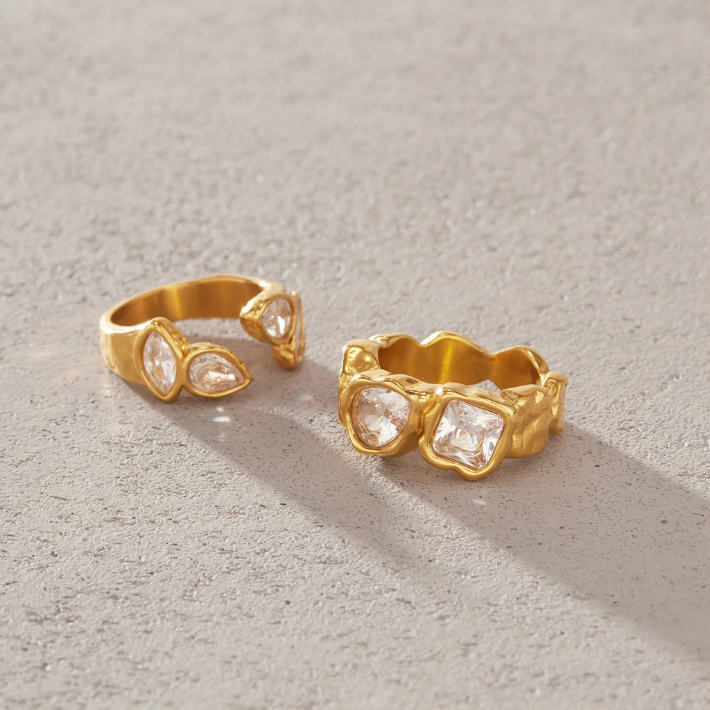 Oval Zircon Ring