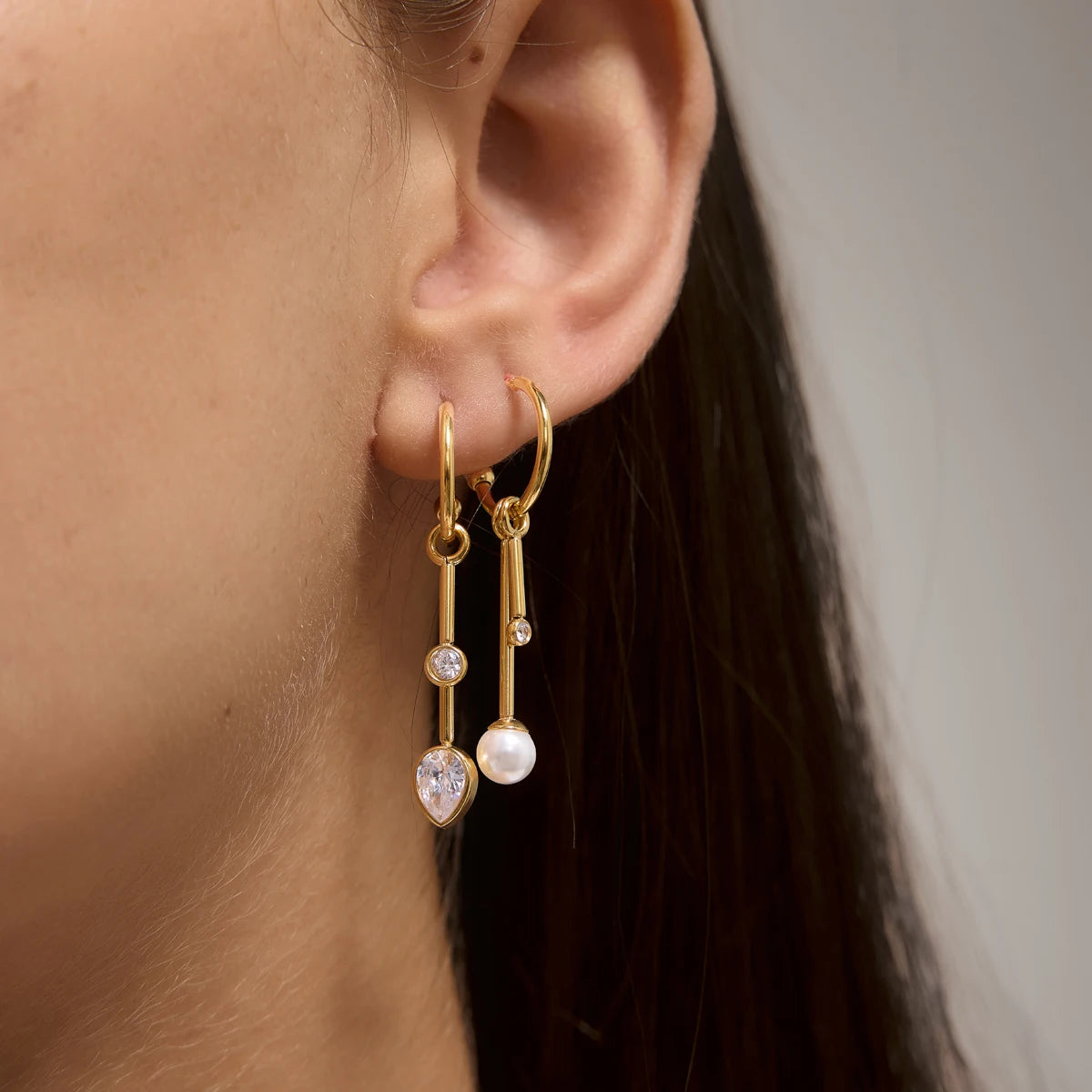 Elegant Pearl Zircon Drop Earring