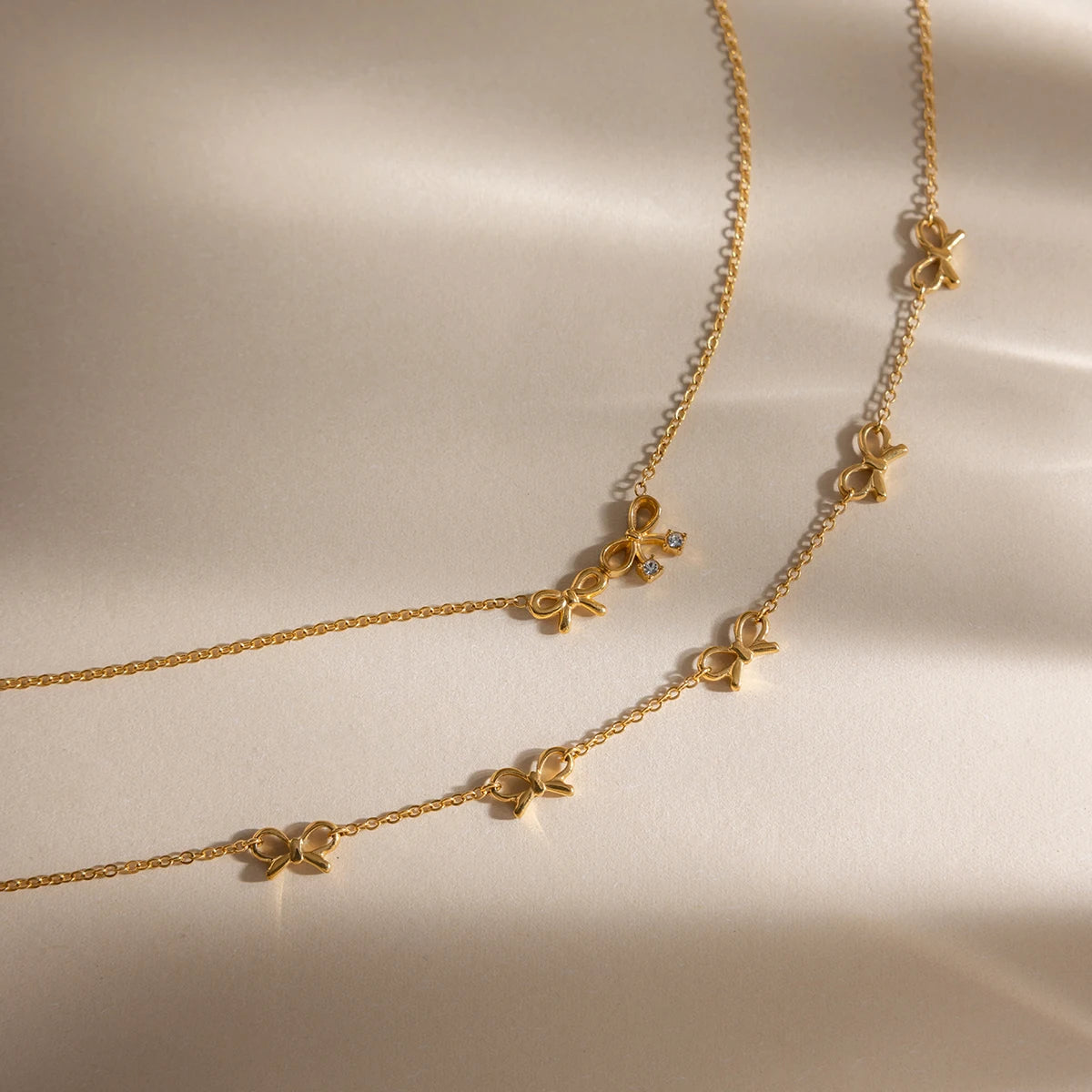 Romantic Bowknot Pendant Necklace