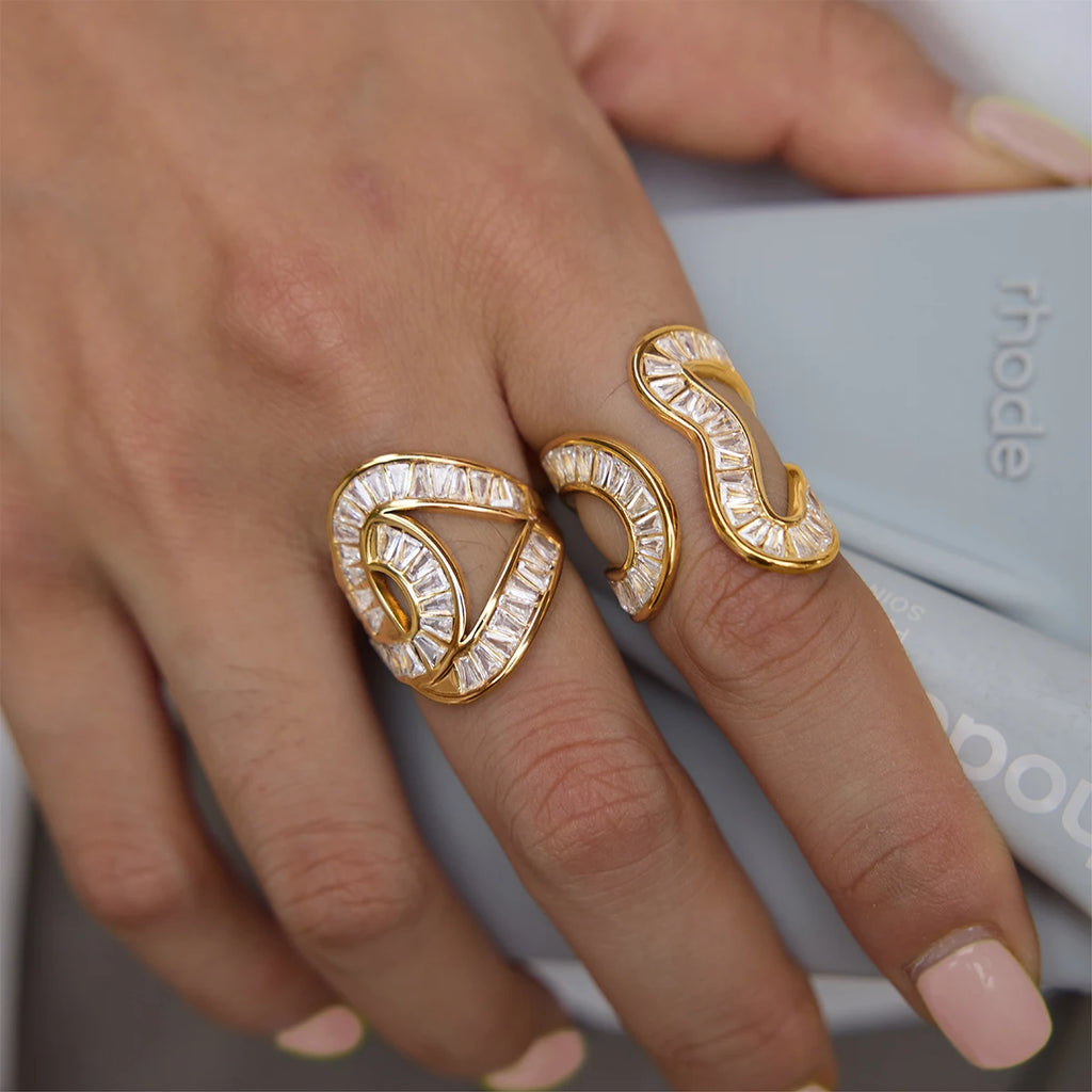 Classic Zircon Ring
