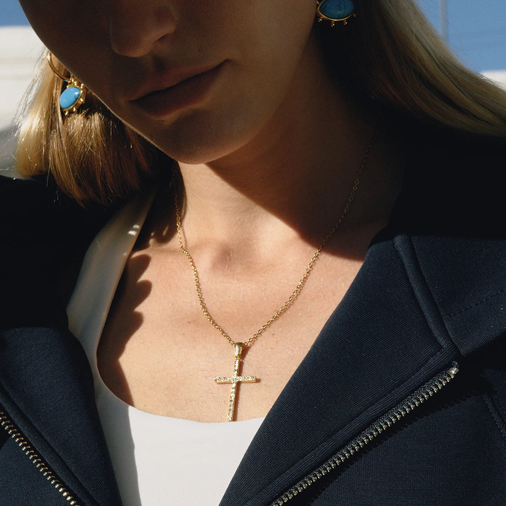 Classic Zircon Cross Pendant Necklace