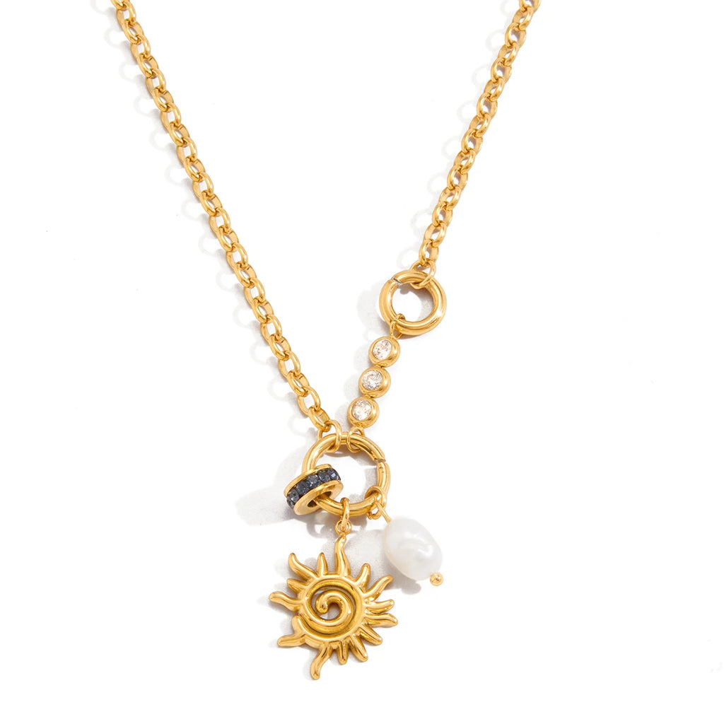 Classic Sun Freshwater Pearl Crystal Bead Pendant Necklace