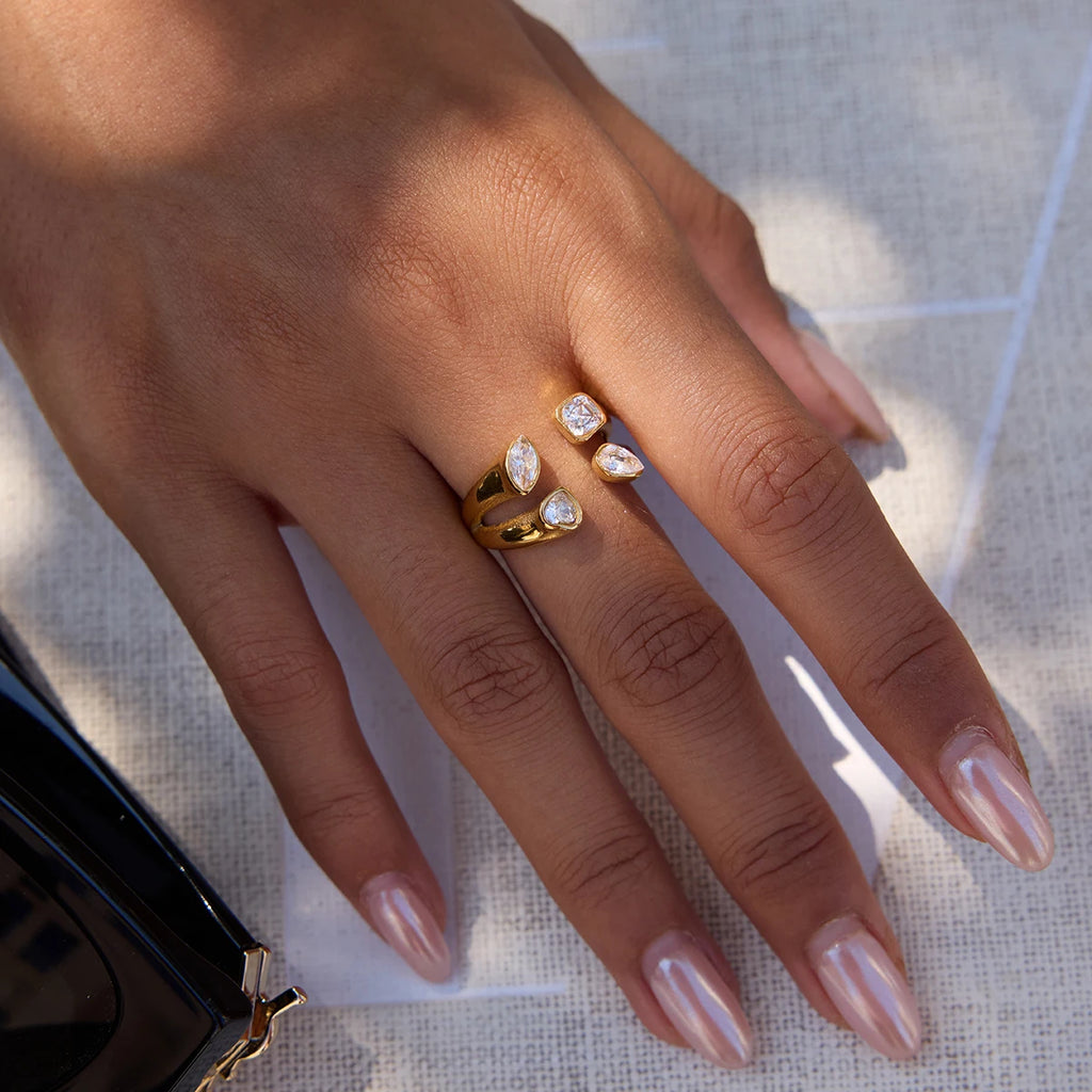 Geometric Heart Water Drop Zircon Rings