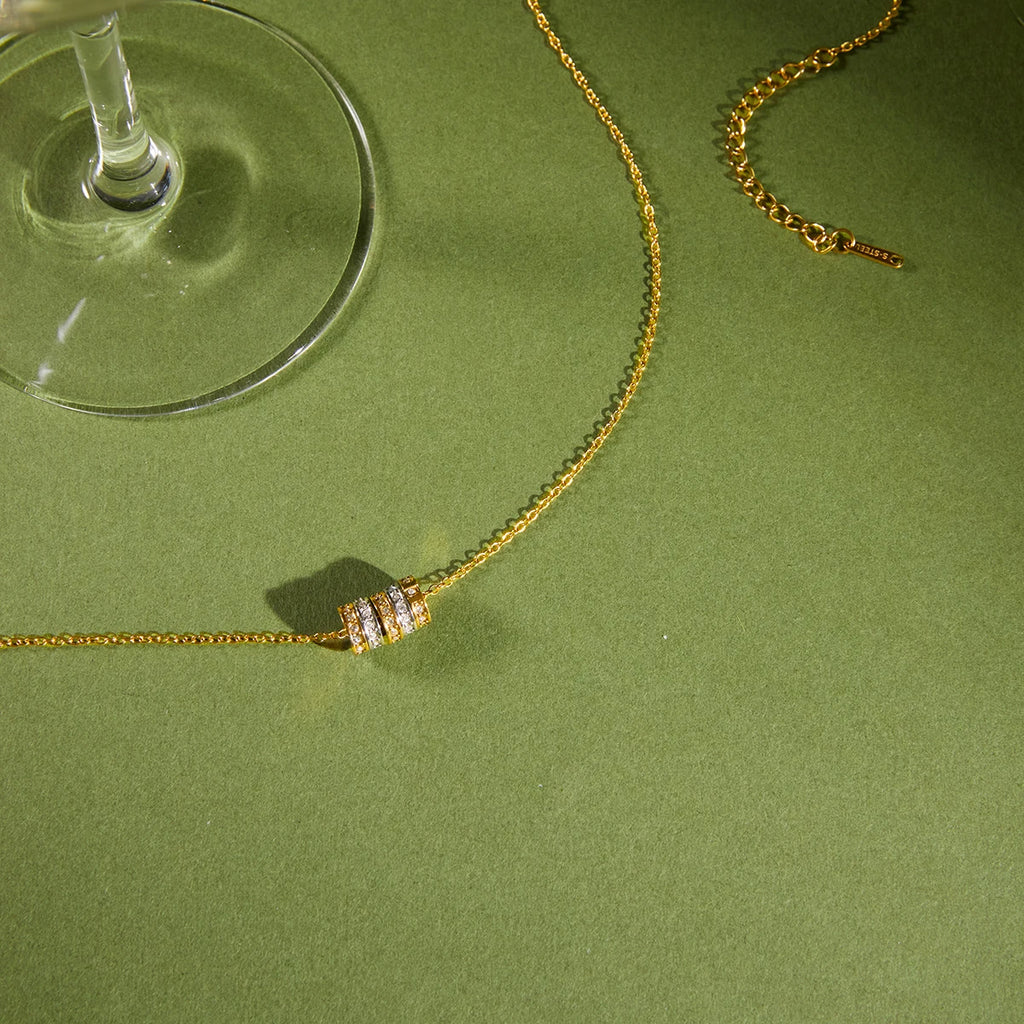 Delicate Zircon Beads Mixed Color Pendant Necklace