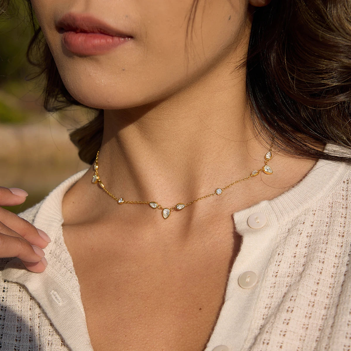 Delicate Round Water Drop Zircon Pendant Necklace