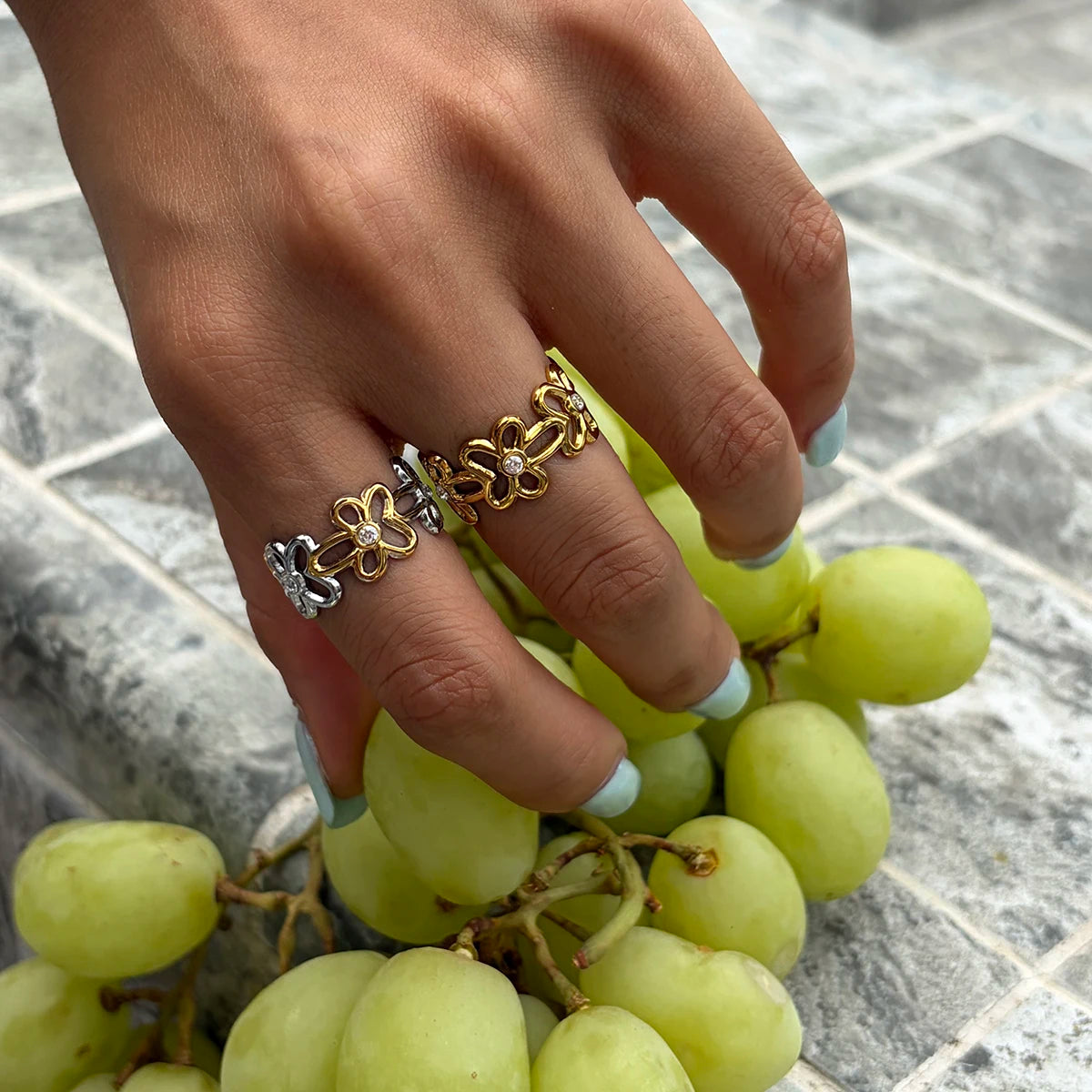 Romantic Zircon Flower Rings