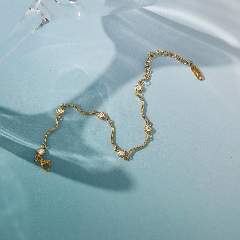 Delicate Zircon Bracelet