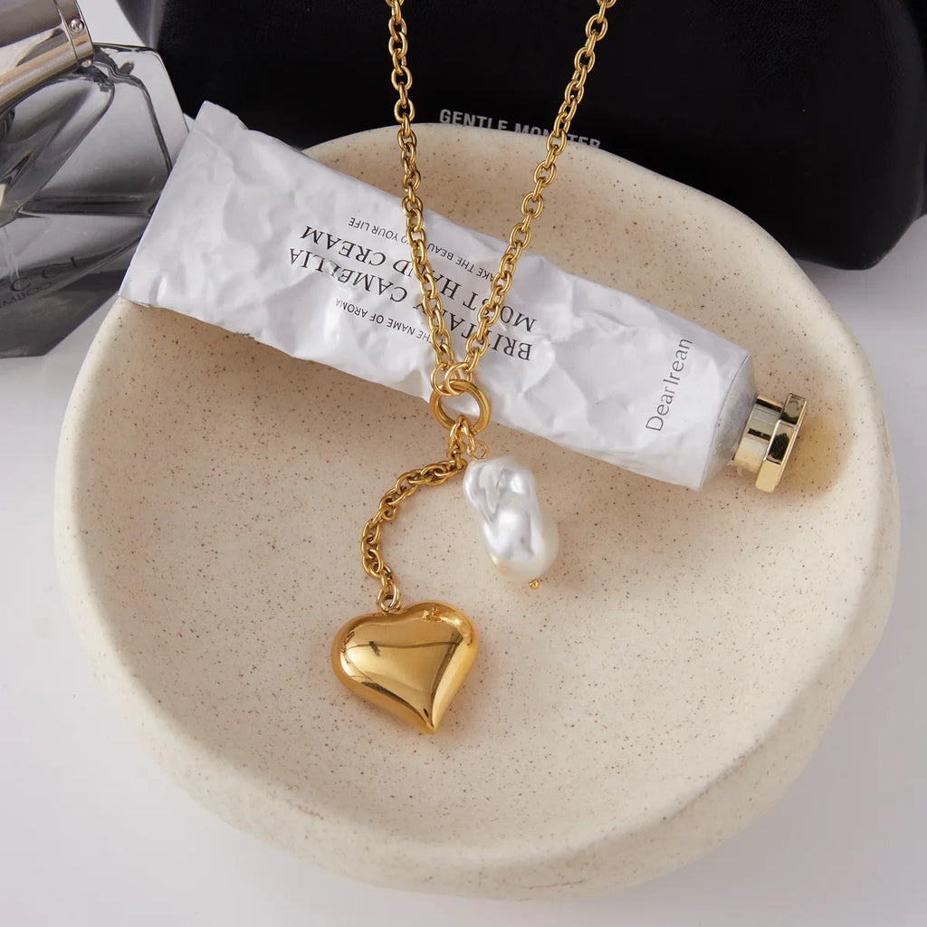 Y Shape Chain Heart Pendant Necklace