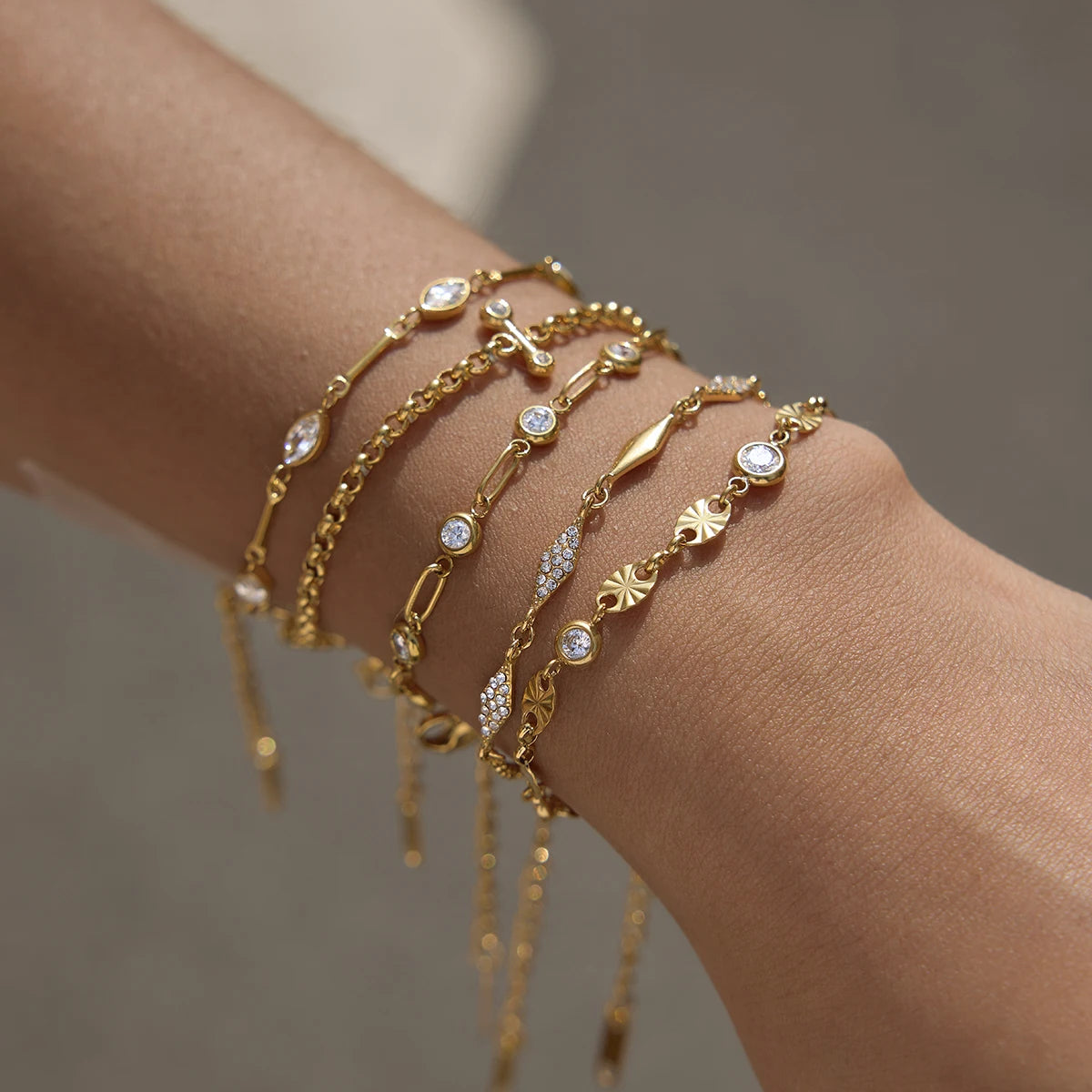Classic Geometric Zircon Bracelet