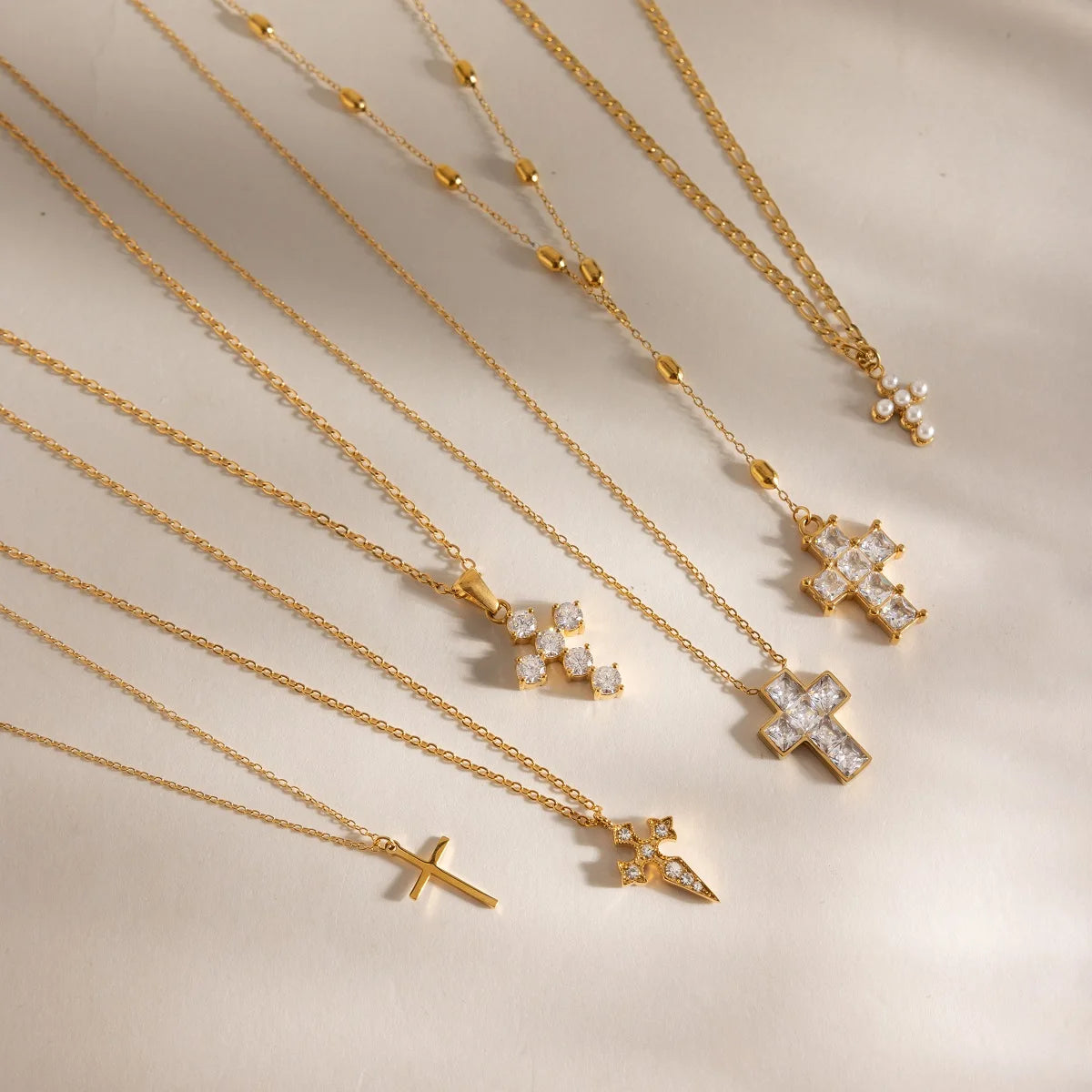 Classic Zircon Cross Pendant Necklace