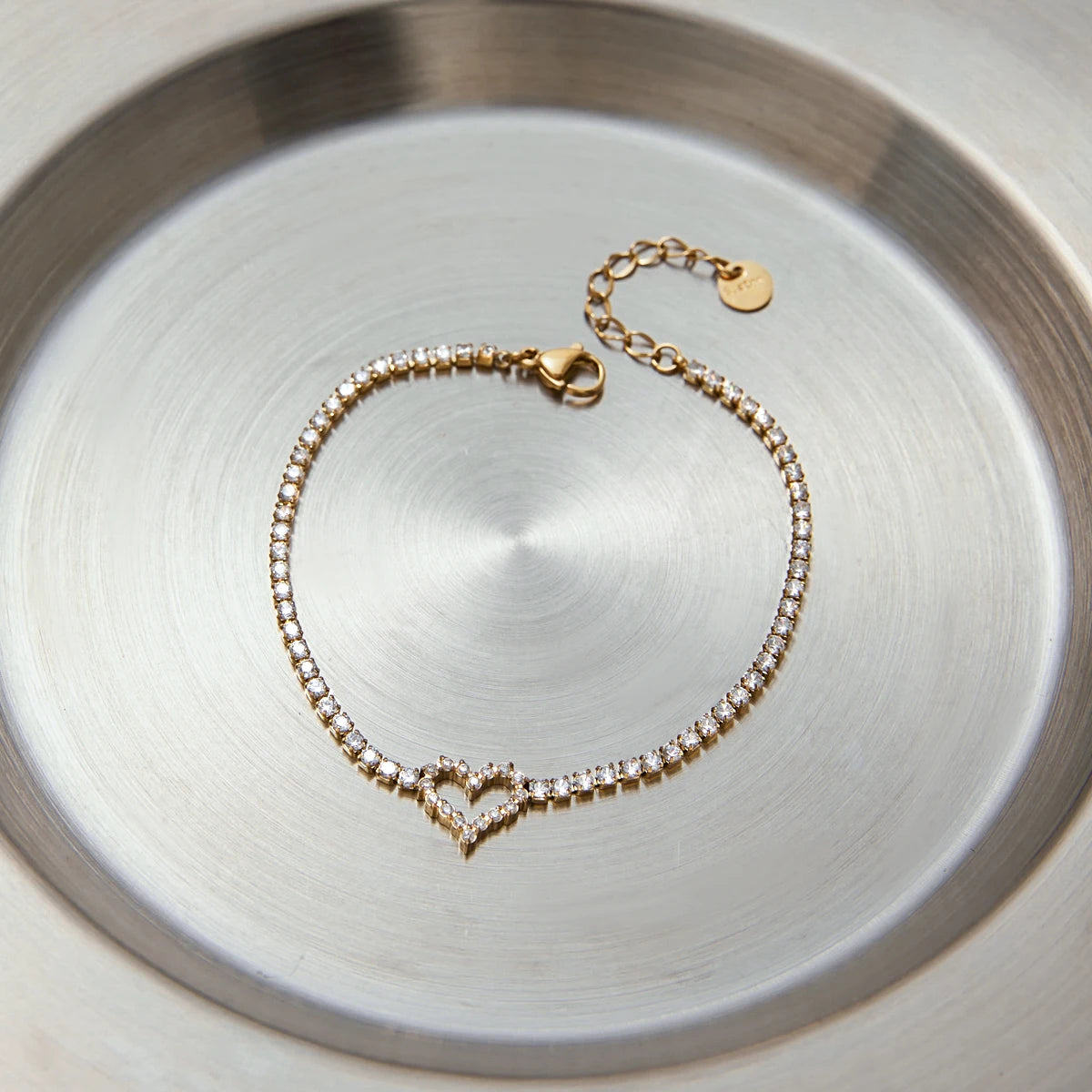 Love Heart Hollow Zirconia Chain Bracelet