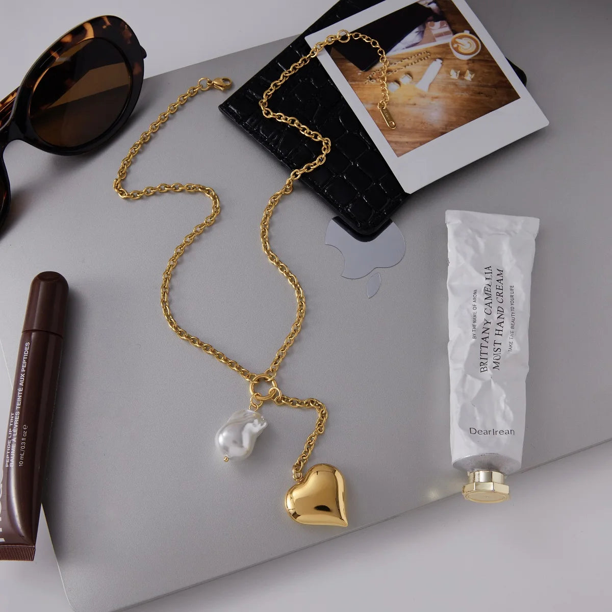 Y Shape Chain Heart Pendant Necklace