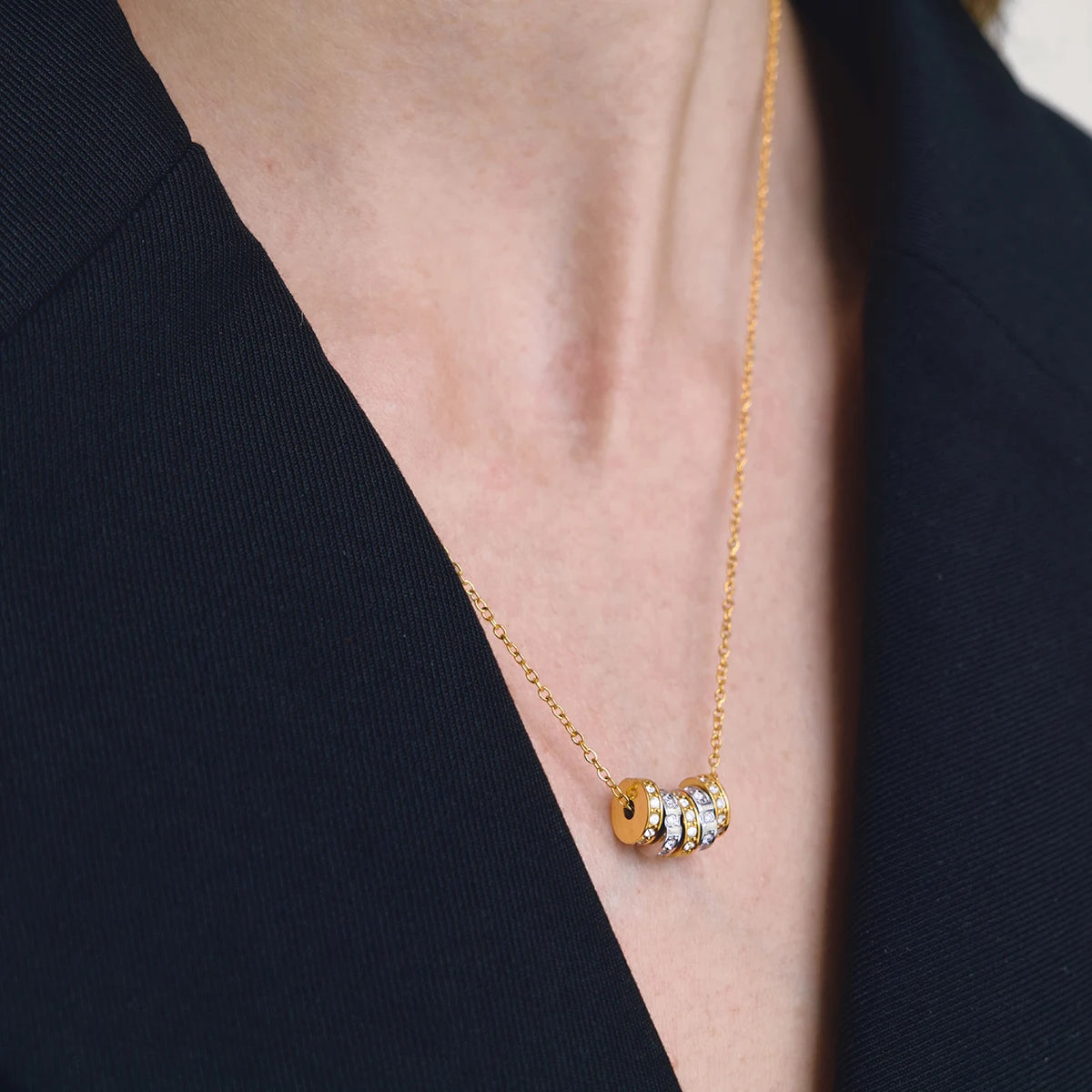 Delicate Zircon Beads Mixed Color Pendant Necklace