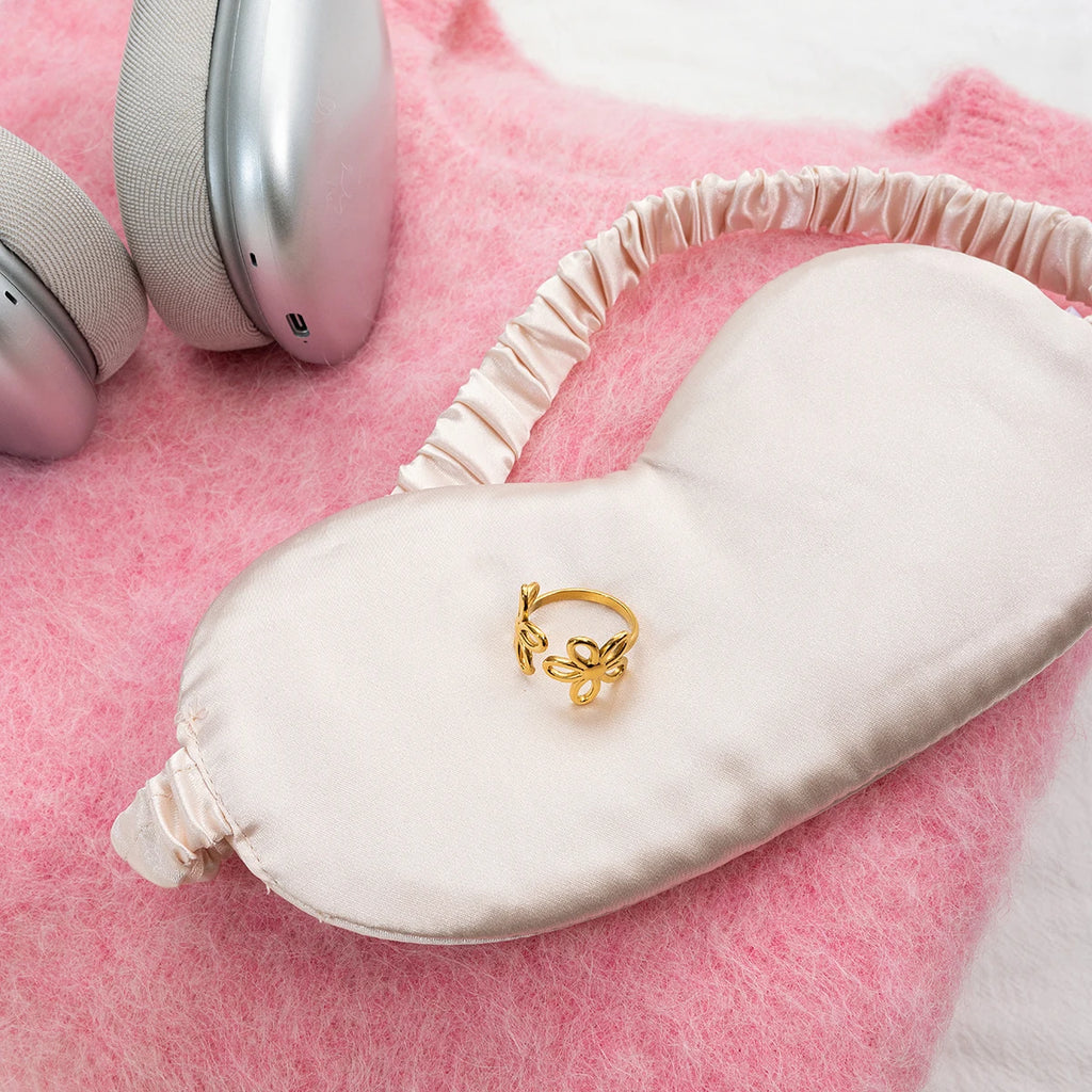 Romantic Flower Rings