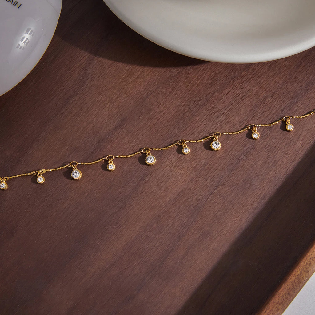 Delicate Round Crystal Pendant Necklace