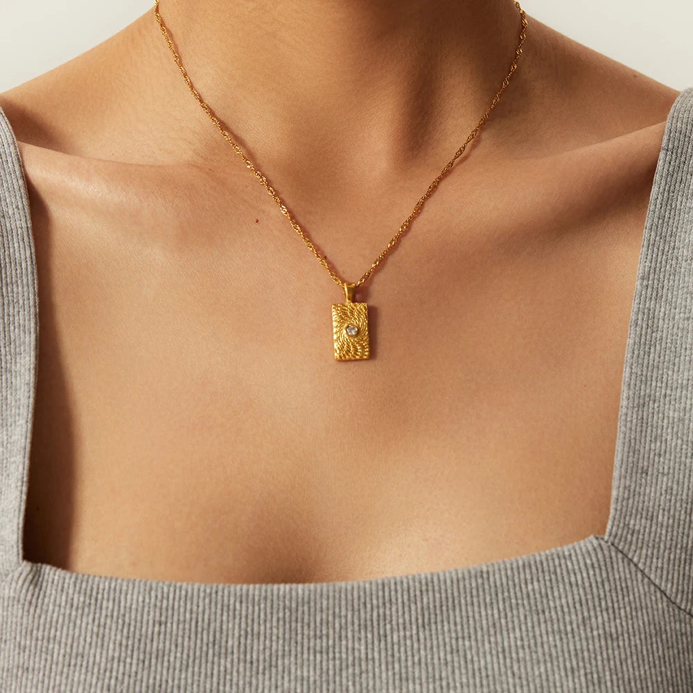 Coin Pendant Necklace