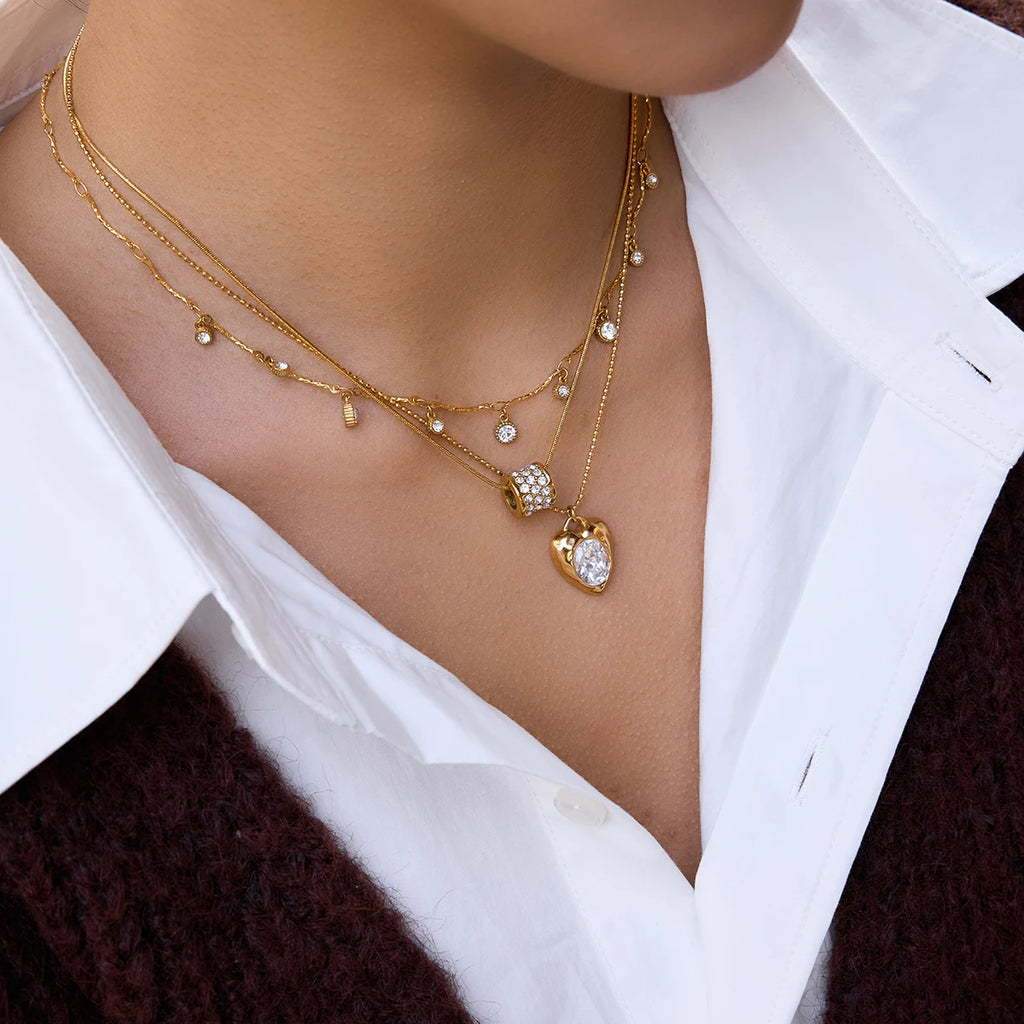 Delicate Round Crystal Pendant Necklace