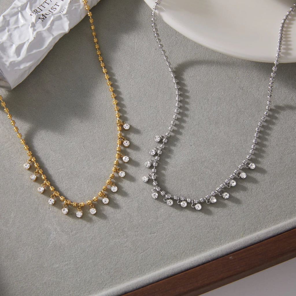 Delicate Round Zircon Pendant Necklace