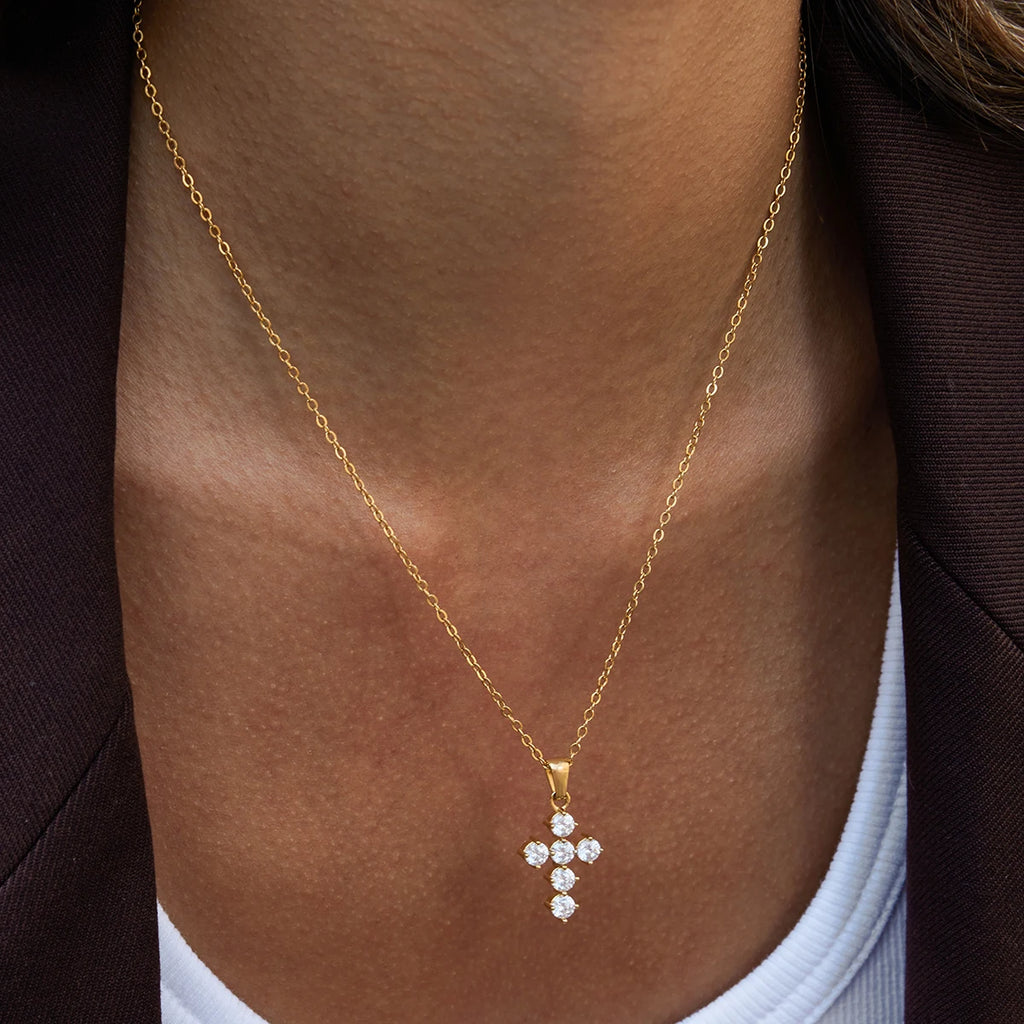 Classic Zircon Cross Pendant Necklace
