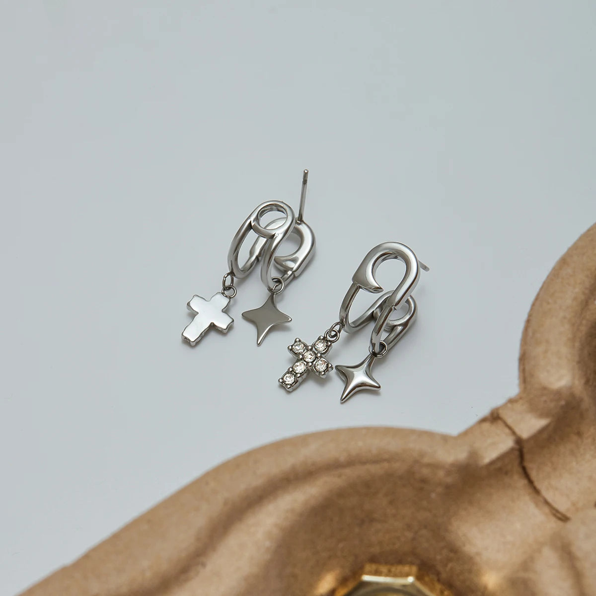 White Zirconia Cross Quadrangle Pendant Dangle Earring