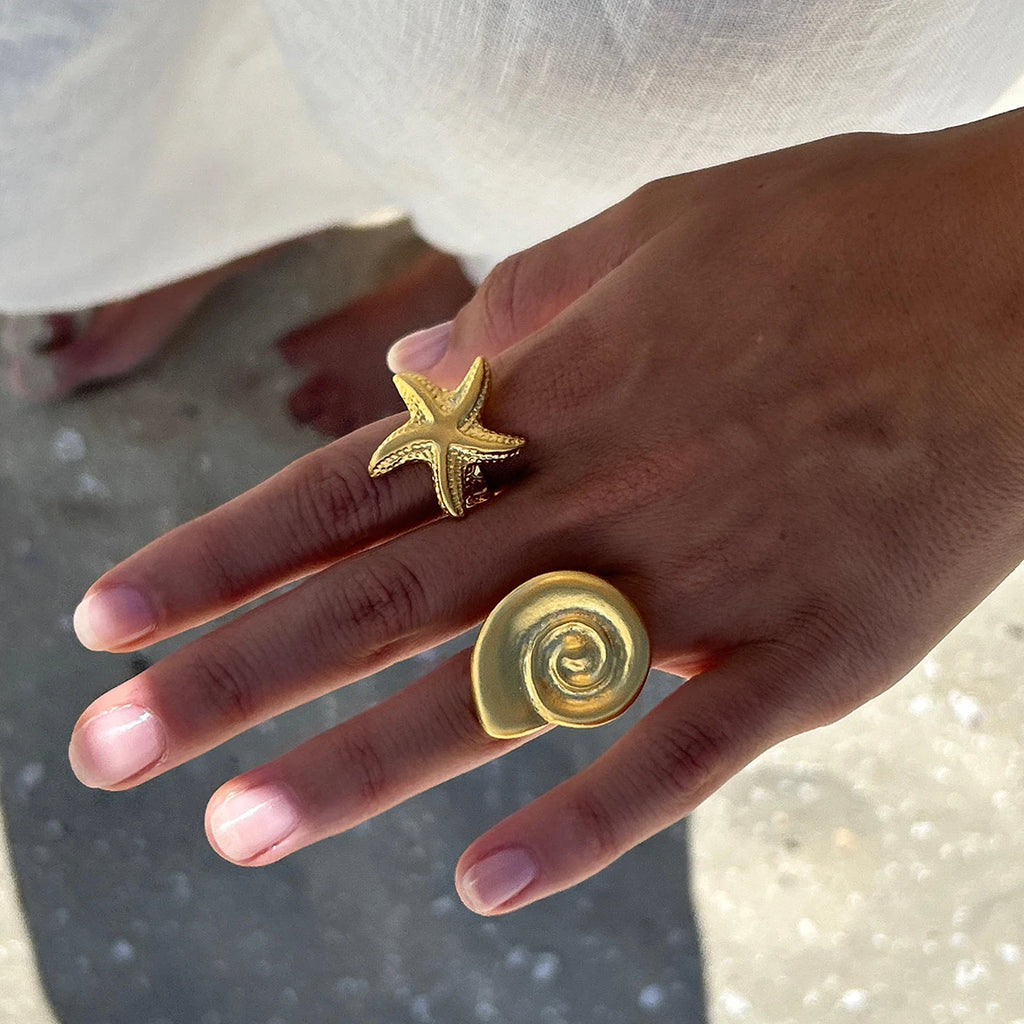 Patterned Starfish Imitation Pearl Necklace And Ring