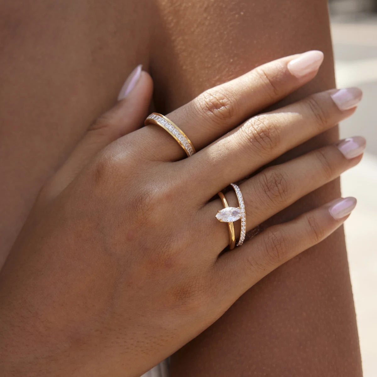 Exquisite Geometric Zircon Wedding Ring