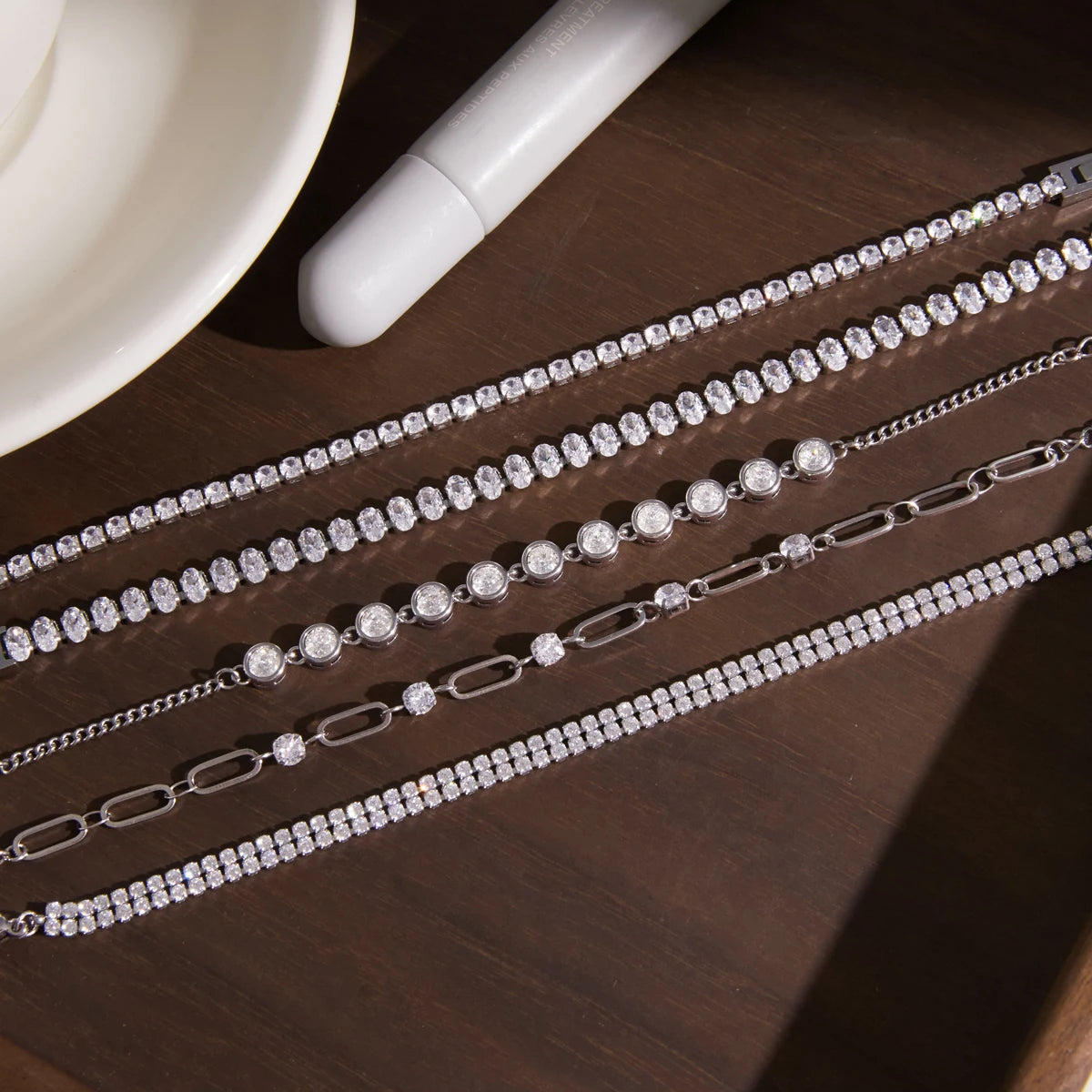 Delicate Geometric Zircon Bracelet
