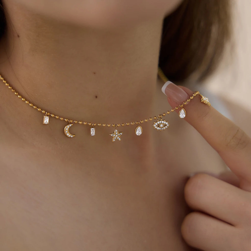 Exquisite Zircon Eye Star Moon Pendant Necklace