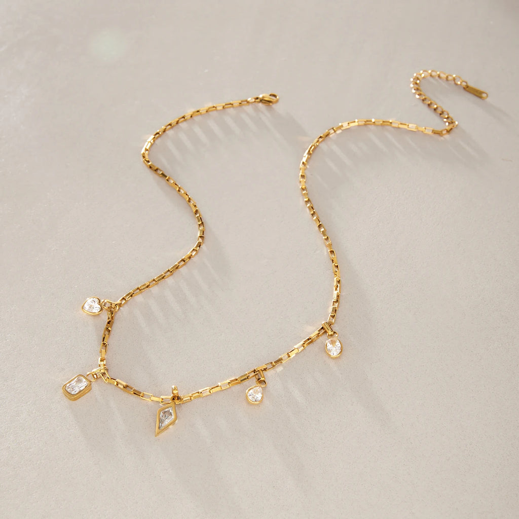 Geometric Heart Zircon Pendant Necklace