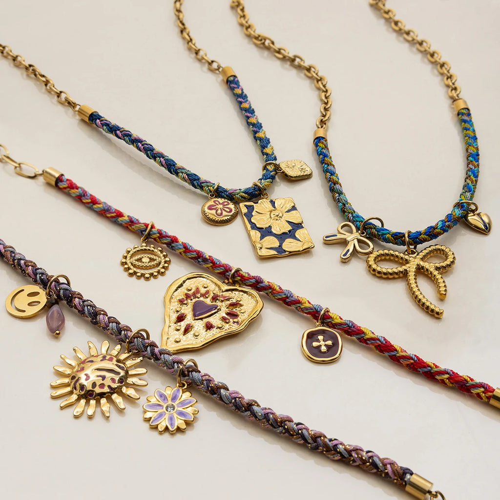 Resort Style Flower Square Pendant Necklace