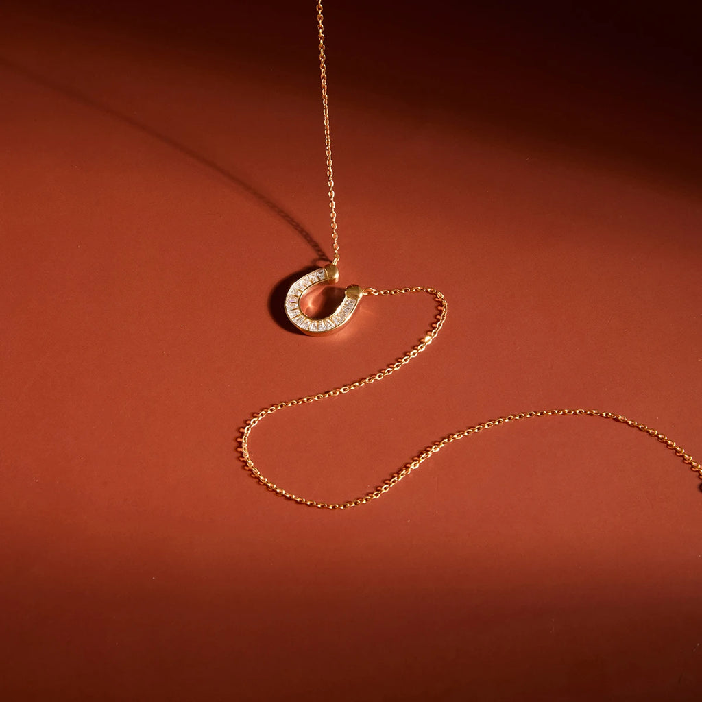 Classic Zircon Horseshoe Pendant Necklace