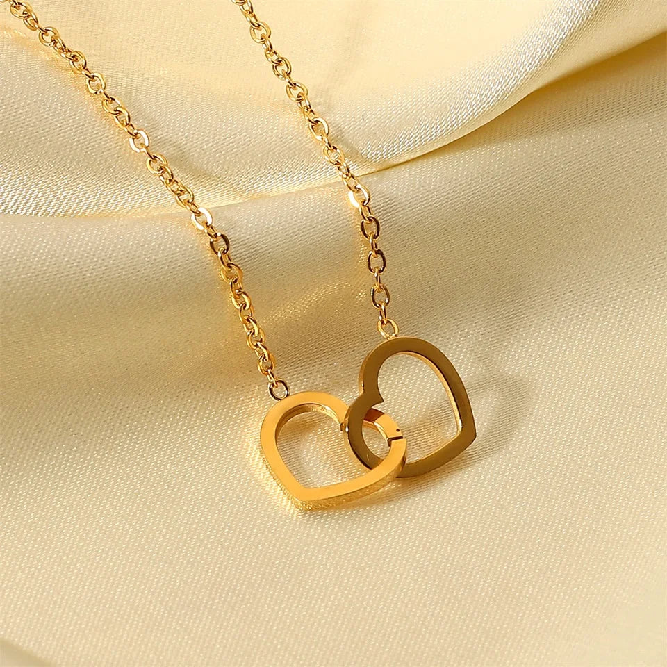 Trendy Fine Double Heart Connected Hollow Chain Necklace for Women Temperament Jewelry Gift