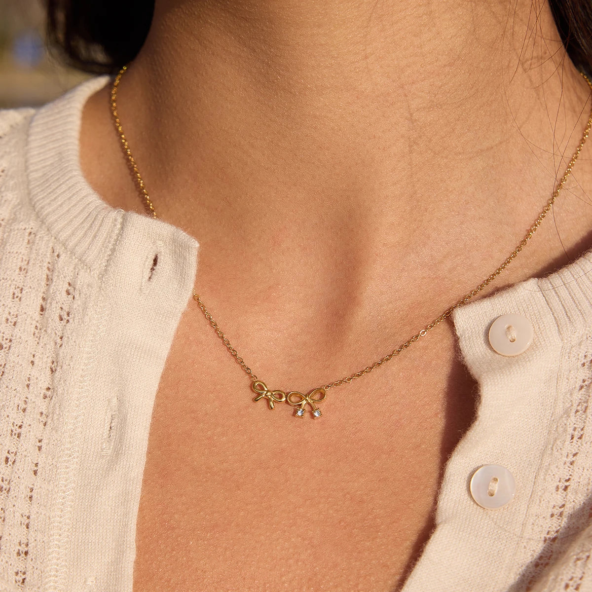 Romantic Bowknot Pendant Necklace